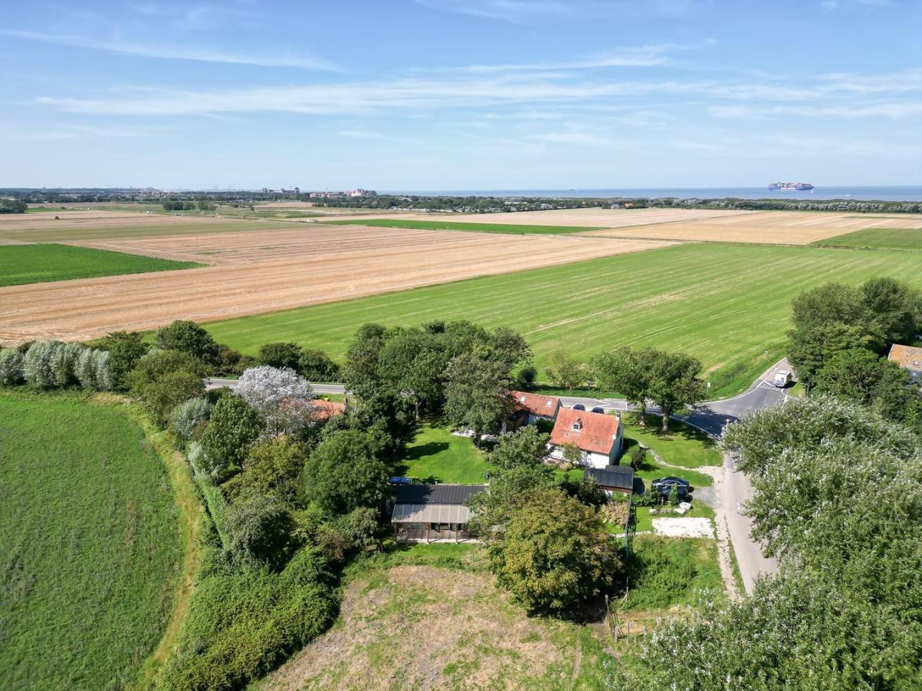 Hello Zeeland - The Barn Vakantiehuis *